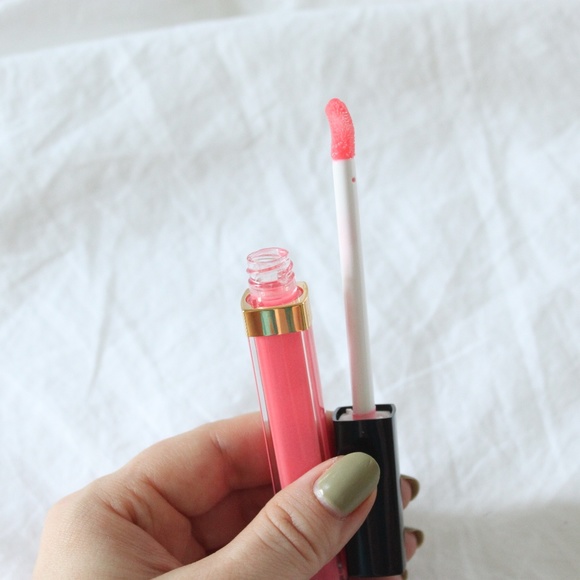 Chanel Tendresse Lip Gloss Chanel Lip Gloss Rose Pulpe ROUGE COCO